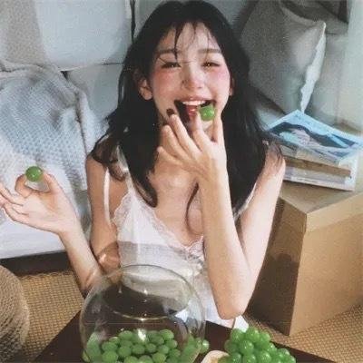 侦探米娜